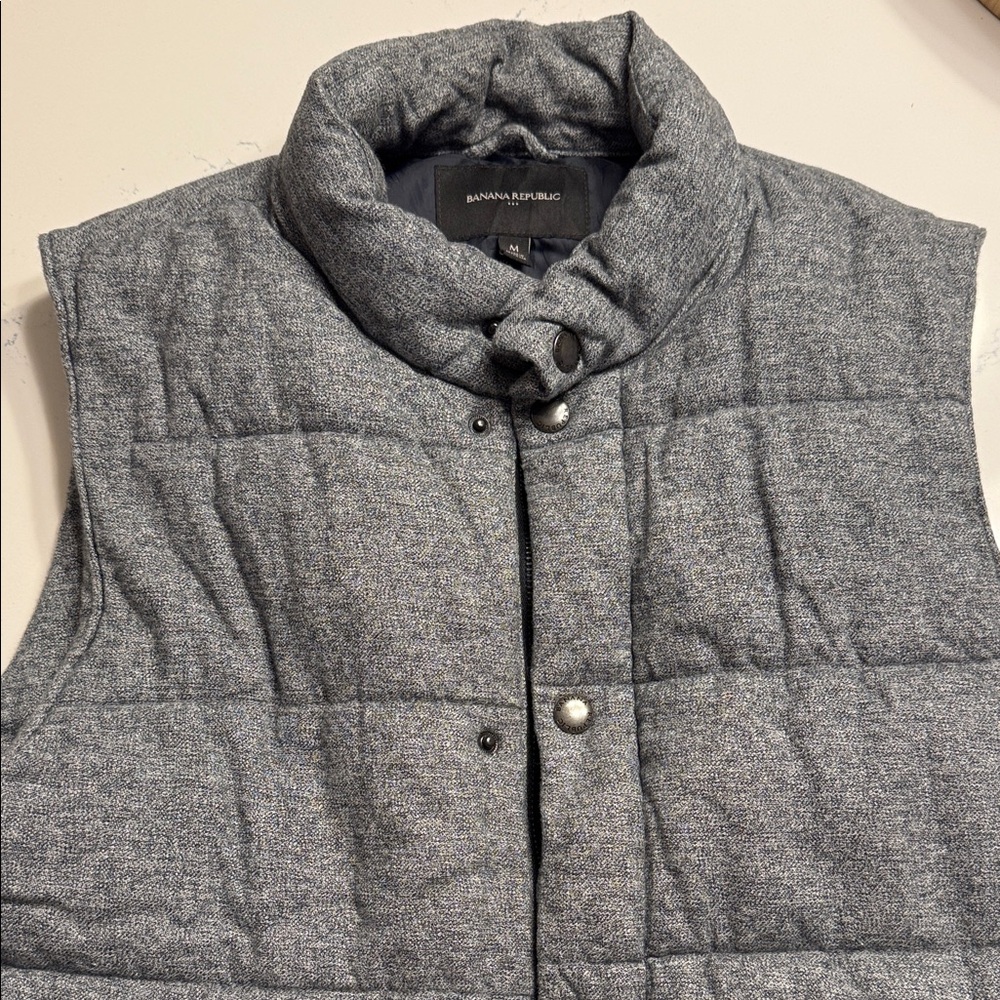 Banana Republic Heather Gray Quilted Vest